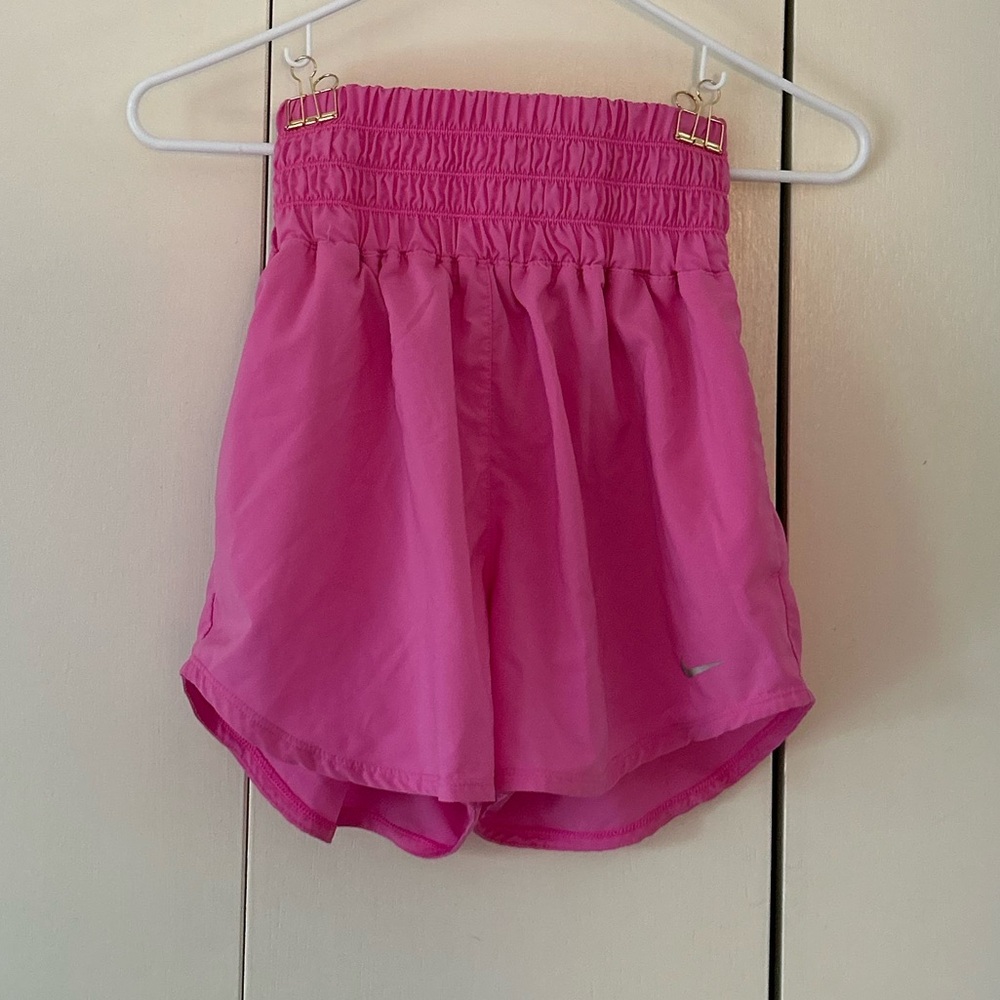 Nike dri-fit High Waist running Shorts pockets S